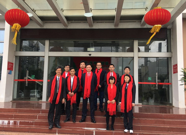 千秋偉業(yè)添錦繡 萬(wàn)里鵬程展宏圖 —— 常青樹舞獅獻(xiàn)瑞賀新春，歡天喜地迎開工！